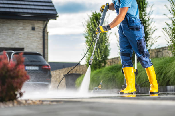 Why Choose Our Certified Pressure Washing Experts for Your Project Needs in Braham, MN?